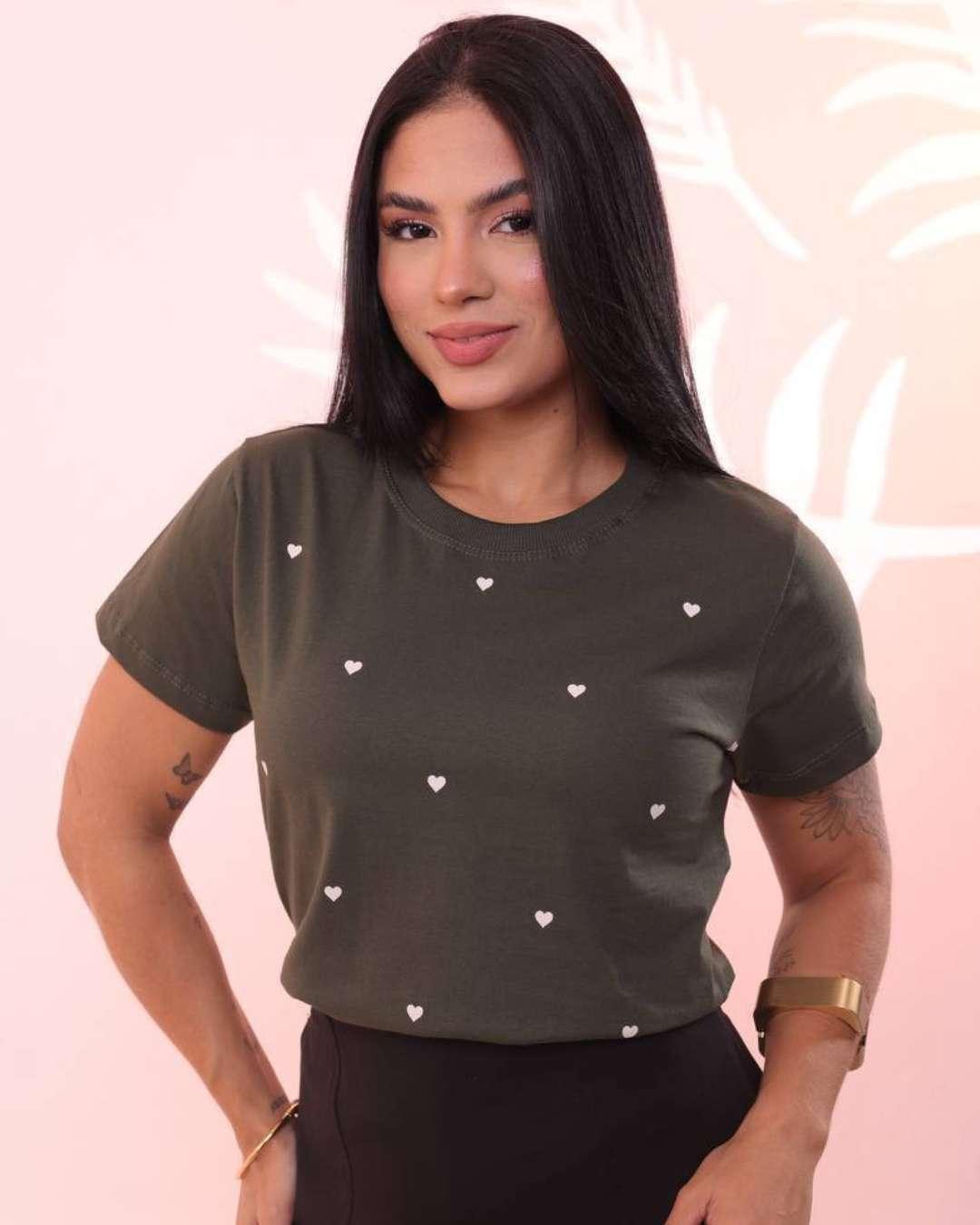 T-shirt Corações Poá M