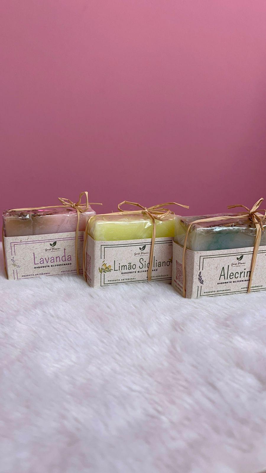 Sabonetes 60g Gisele Ferreira