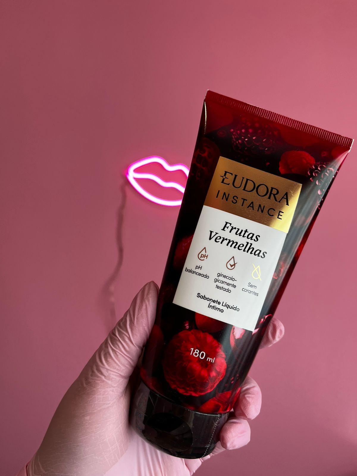 Sabonete líquido íntimo Frutas vermelhas Eudora